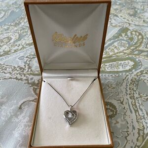 Kesslers Diamonds Survivor Heart Pendant